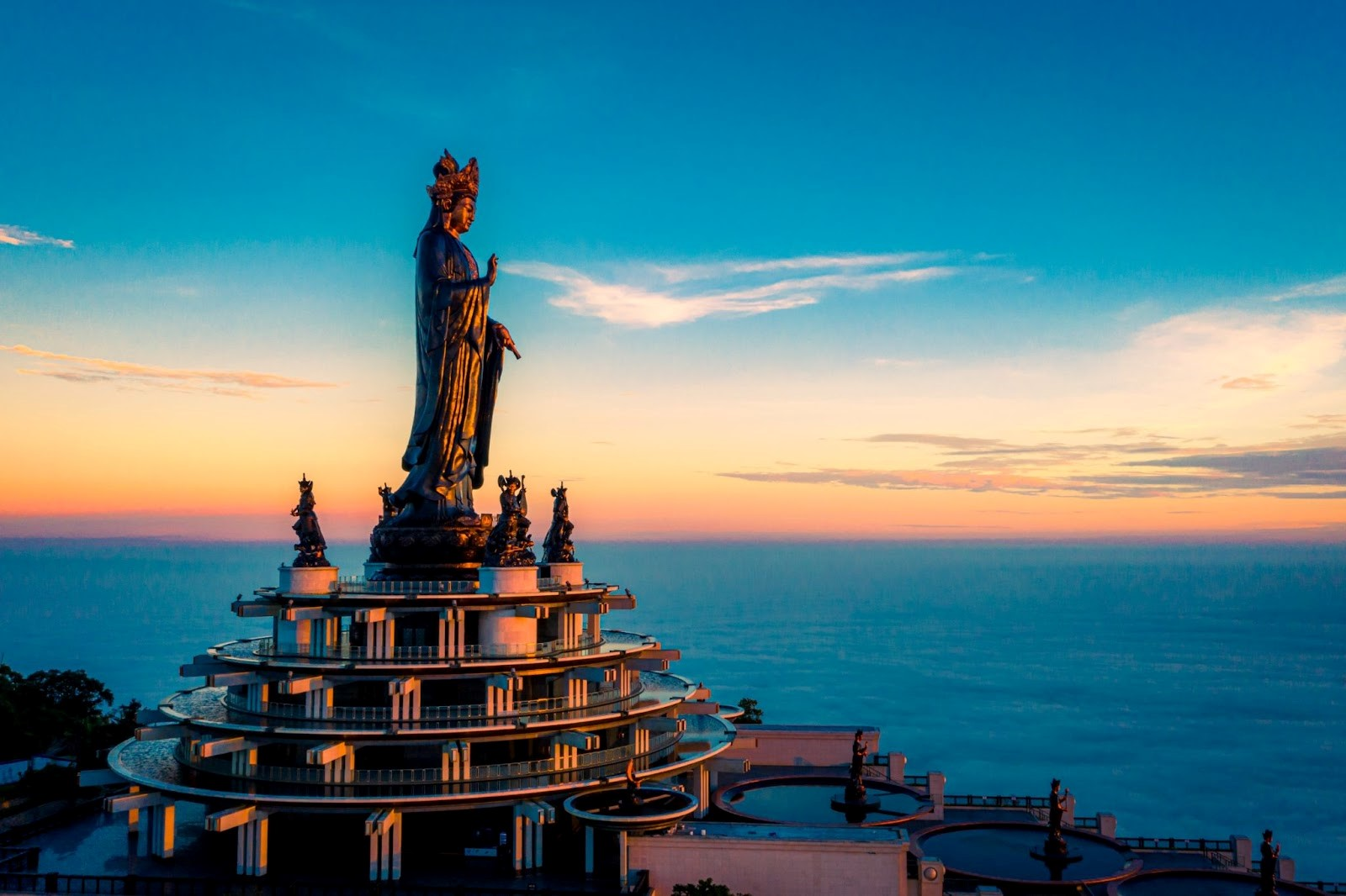 The Tay Bo Da Son Bodhisattva Statue stands majestically atop Ba Den Mountain