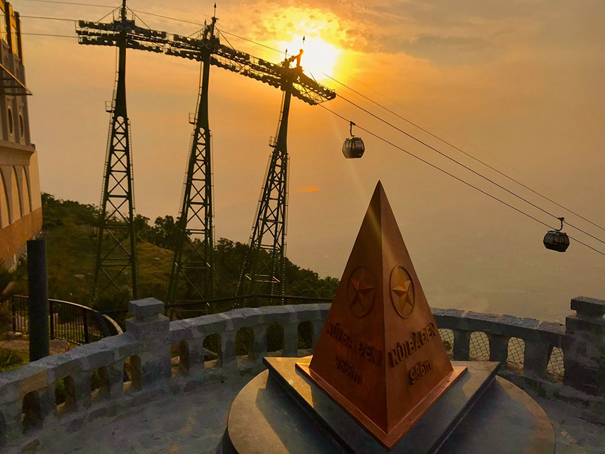 A stunning sunrise view from the top of Ba Den mountain