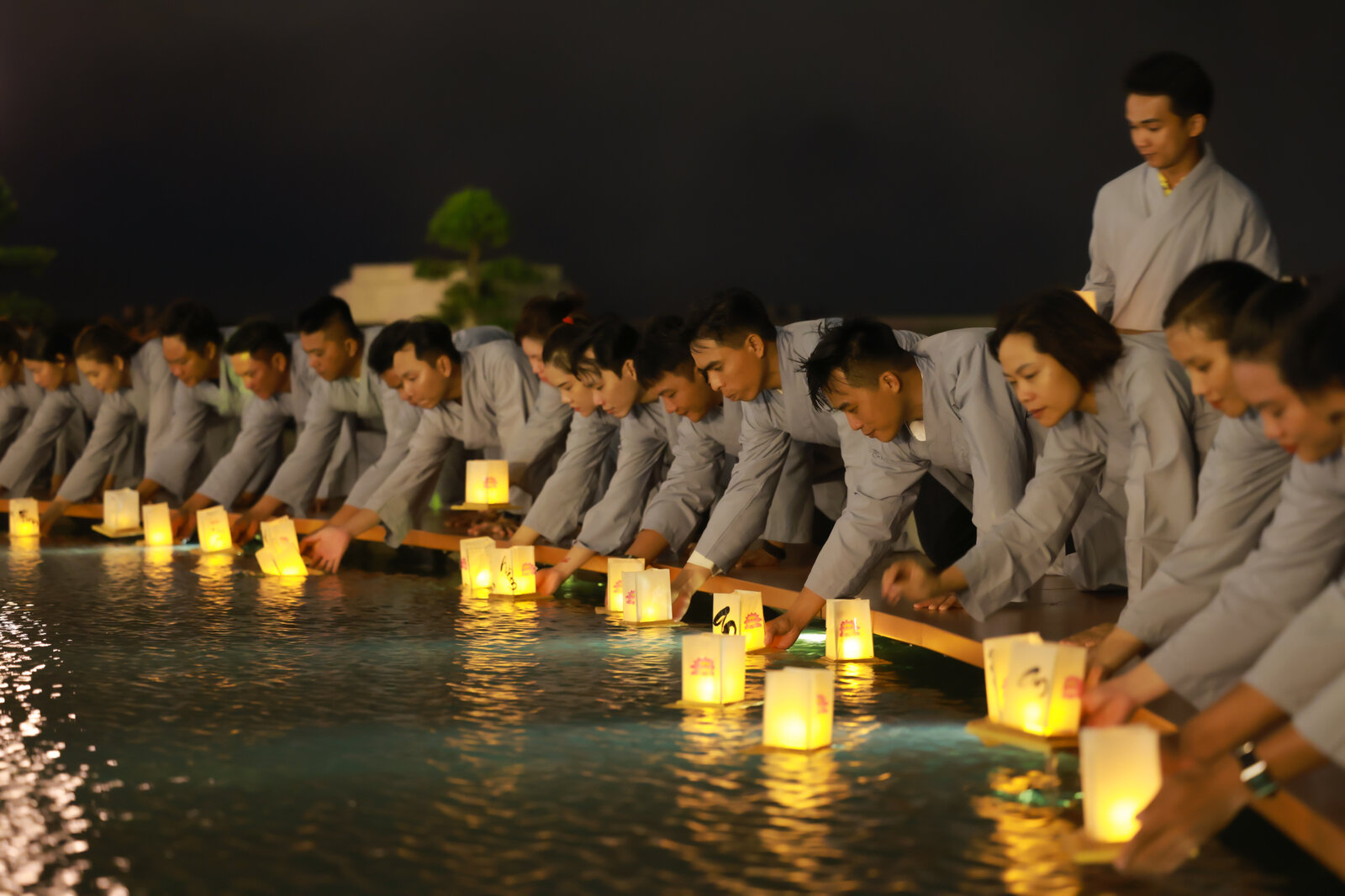 Lễ Vu Lan là dịp lễ để thế hệ con cháu thể hiện lòng biết ơn và nhớ về cha mẹ và những người dưỡng dục mình
