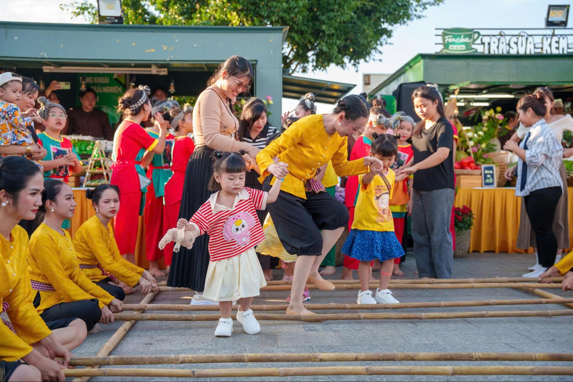 Du khách nên theo dõi lịch sự kiện trước chuyến đi để không bỏ lỡ các trải nghiệm quan trọng