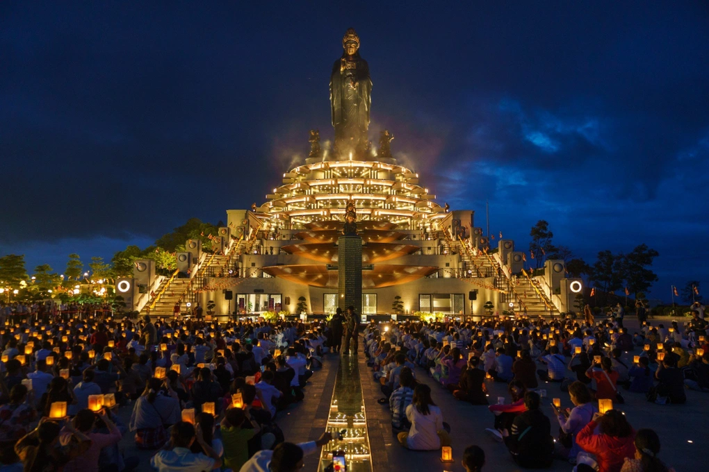 Lễ Vu Lan là một trong những ngày lễ lớn nhất trong tháng 7 âm lịch