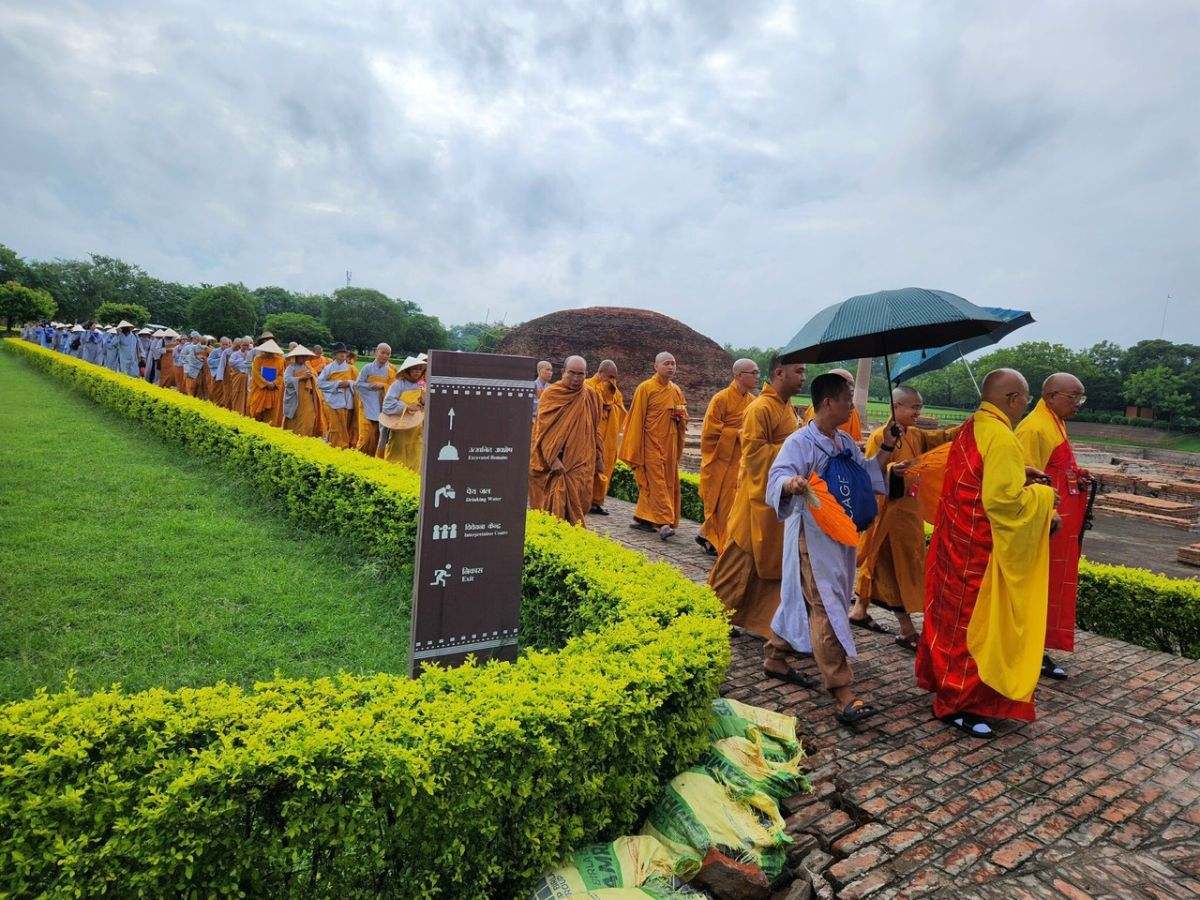 Hành hương đã xuất hiện từ thời Đức Phật Thích Ca Mâu Ni còn tại thế (Nguồn: Sưu tầm)