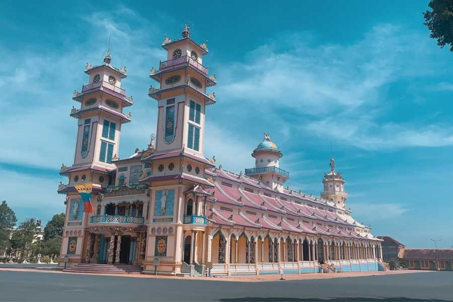Kiến trúc độc đáo của Tòa Thánh Cao Đài Tây Ninh. (Nguồn: Sưu tầm)