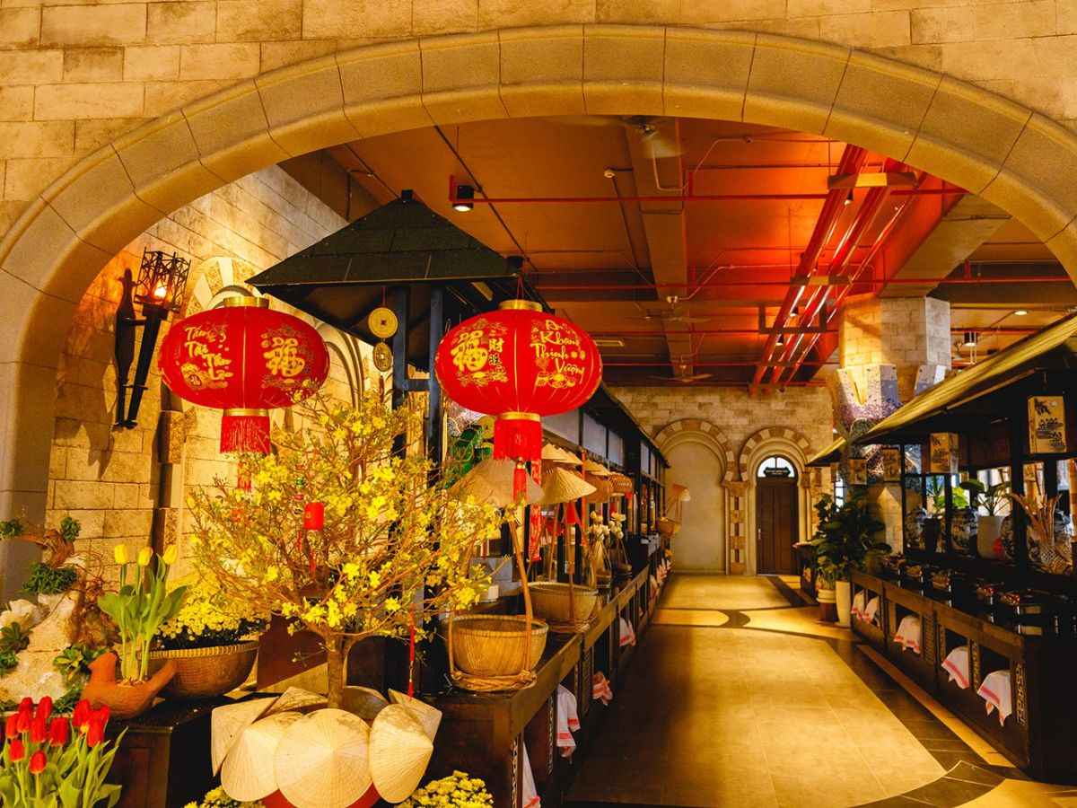 Buffet Vân Sơn - ẩm thực giữa không gian ấm áp và tinh tế. (Nguồn: Sưu tầm)