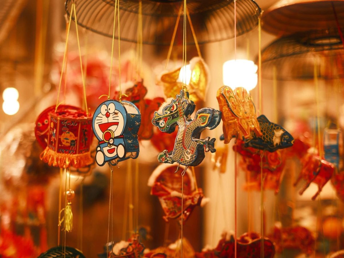 Phố lồng đèn Lương Nhữ Học rực sáng trong đêm Trung thu.