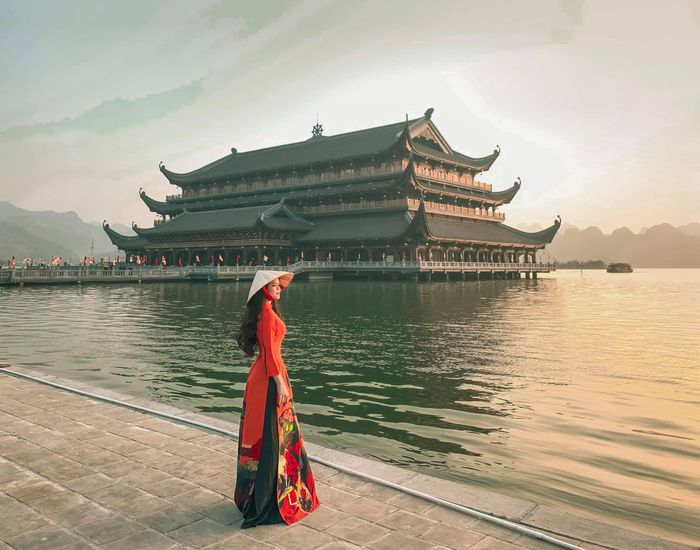 Tọa lạc đỉnh núi Bà Đen, chùa Bà là điểm tham quan nổi bật tại Tây Ninh.