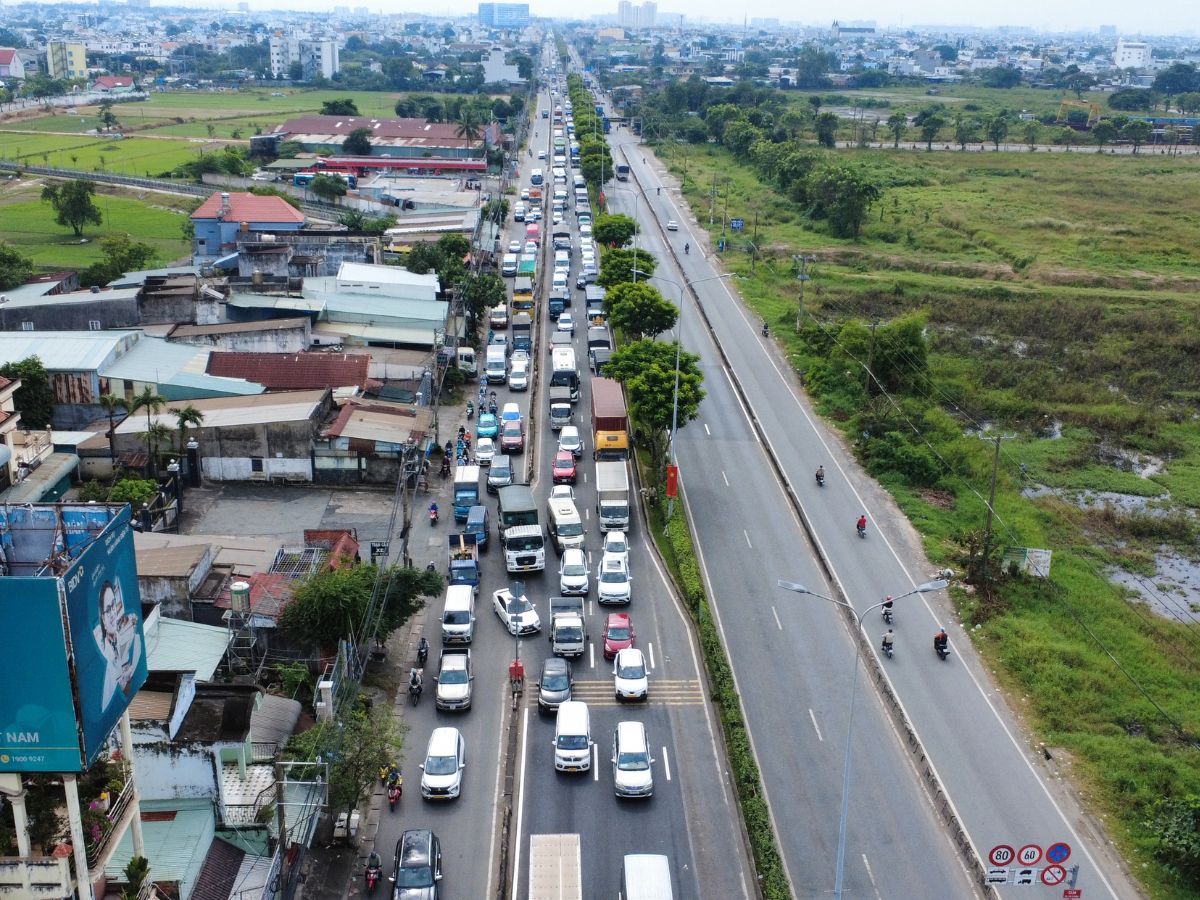 Hiện chưa có cao tốc đến Tây Ninh.