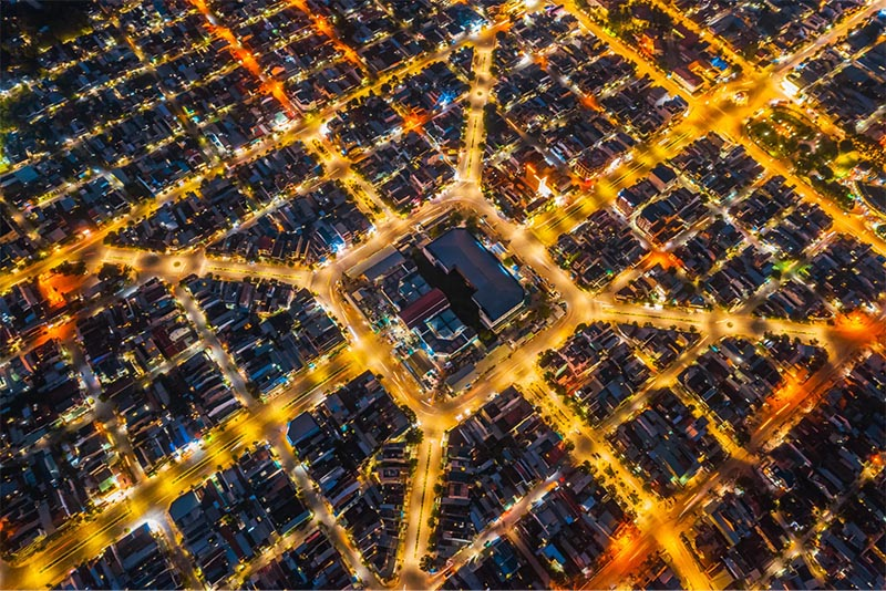 Long Hoa Market at night