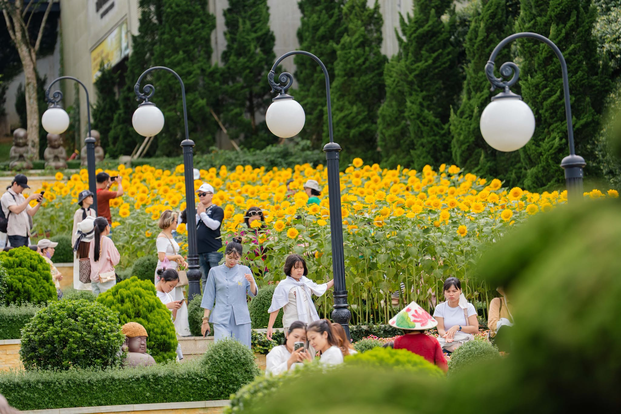 Travelers should combine a variety of activities to create memorable experiences