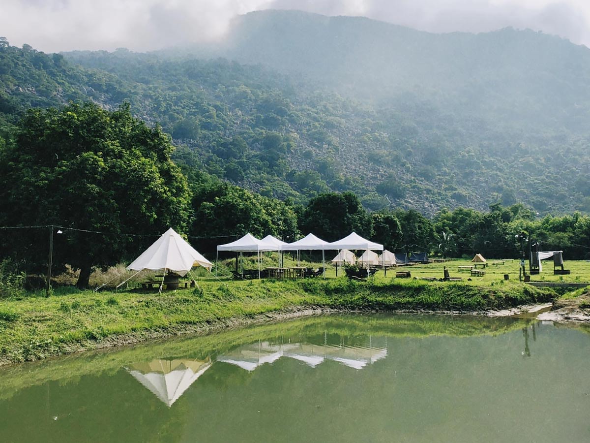 Glamping Tây Ninh được nhiều người quan tâm là khu vực ven hồ Dầu Tiếng. (Nguồn sưu tầm)