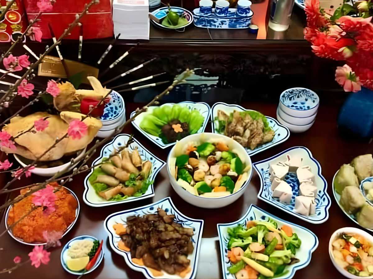 Lựa chọn ngày giờ tốt để thực hiện nghi lễ cúng kiến để nhận sự an tâm về mặt tâm linh
