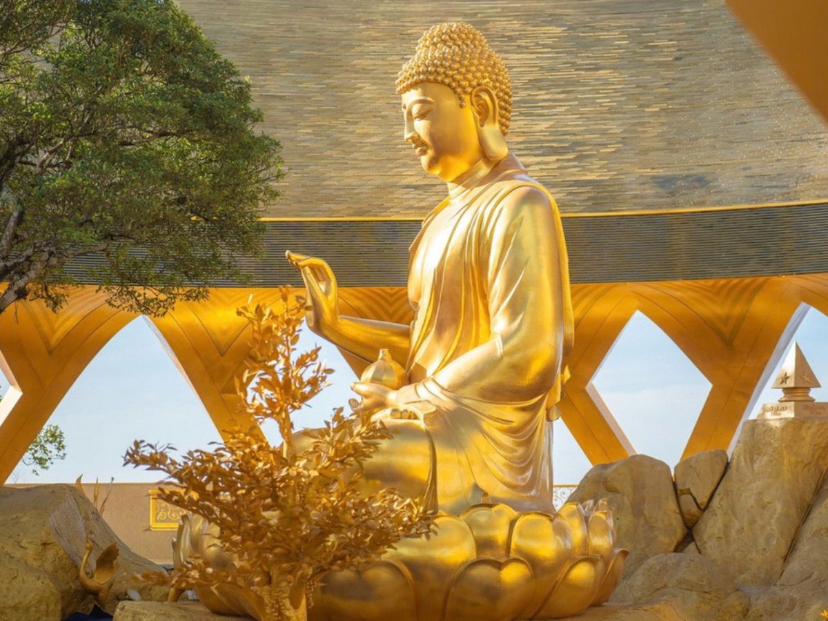Trải nghiệm không gian tâm linh Núi Bà Đen sau hành trình du lịch khám phá Cần Đước - Cần Giuộc