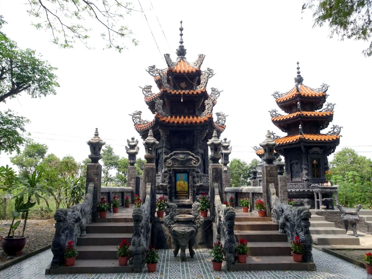 Chùa Tôn Thạnh là điểm dừng chân quen thuộc tại Cần Đước - Cần Giuộc