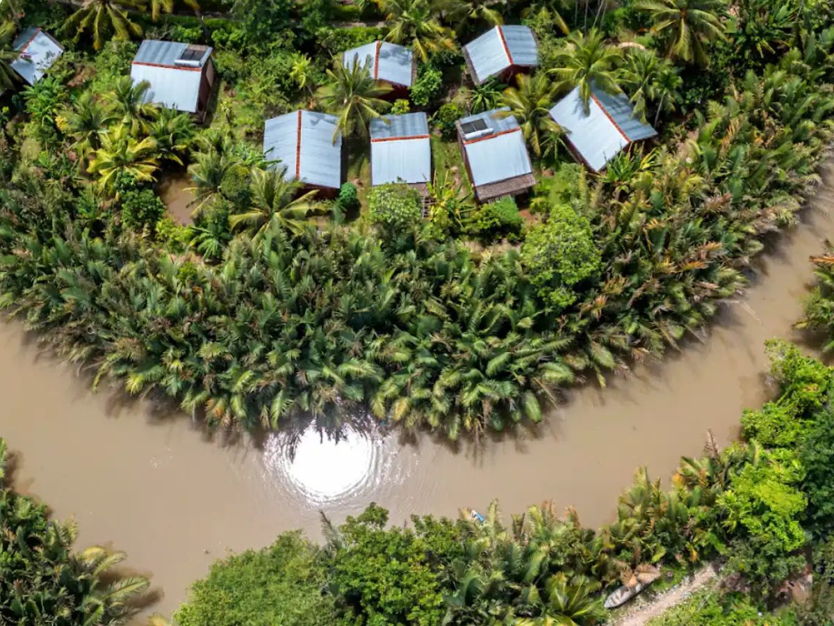 Bến Tre là nơi thiên nhiên xanh mát hòa cùng không gian miền Tây sông nước.