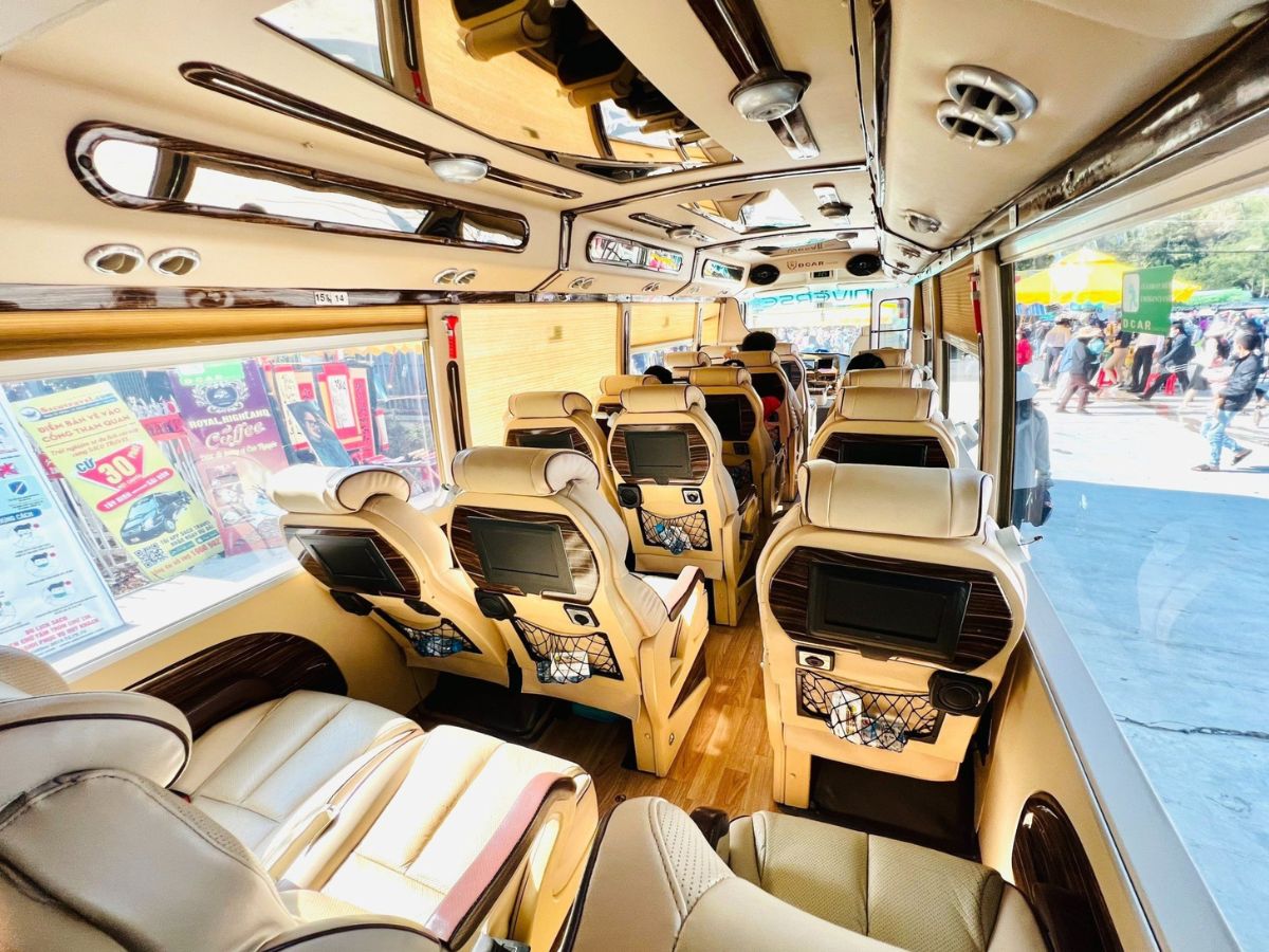 Khoảng cách Sài Gòn đến Núi Bà Đen dao động khoảng 95 – 100 km
