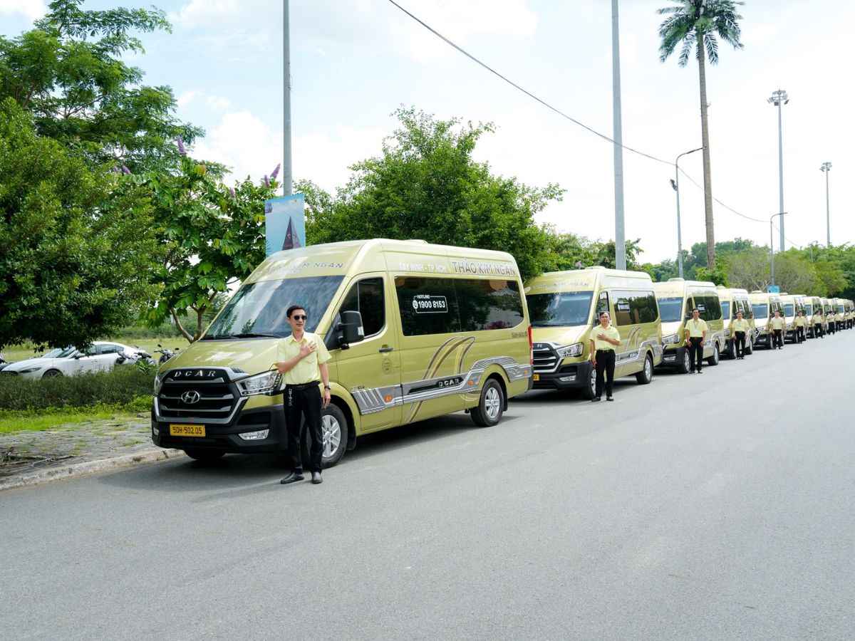 Những chiếc xe Limousine hiện đại tuyến Tây Ninh - TP.HCM của nhà xe Thảo Kim Ngân.