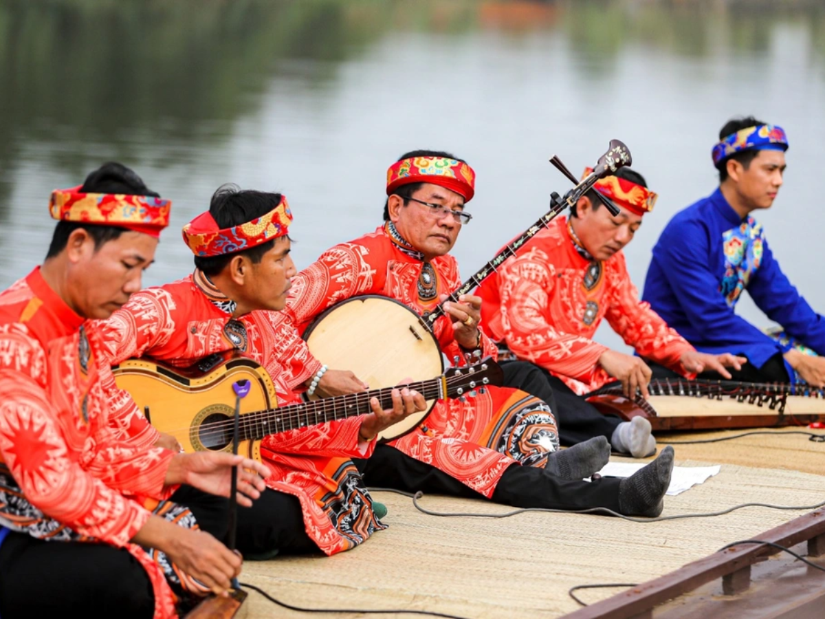 Nghệ thuật Đờn ca tài tử Nam Bộ đã được UNESCO công nhận là di sản văn hóa phi vật thể đại diện của nhân loại