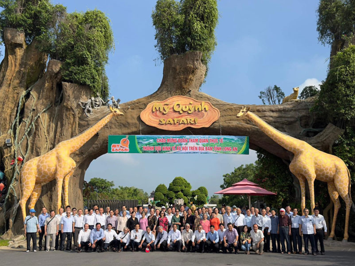 Vườn thú Mỹ Quỳnh Tây Ninh áp dụng mức giá vé hợp lý, phù hợp với nhiều đối tượng