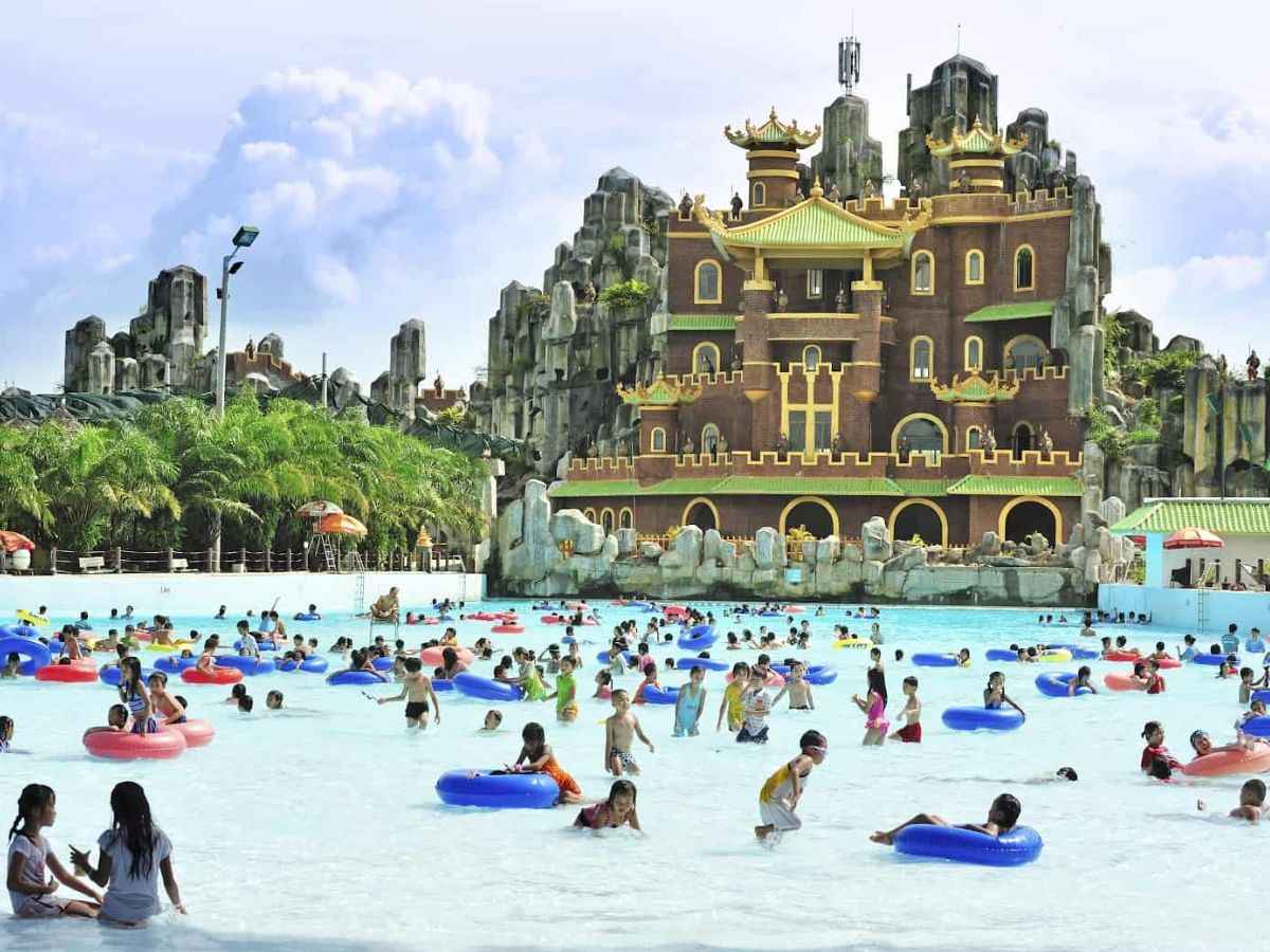 Khu du lịch Đại Nam với không gian rộng rãi và nhiều hạng mục vui chơi