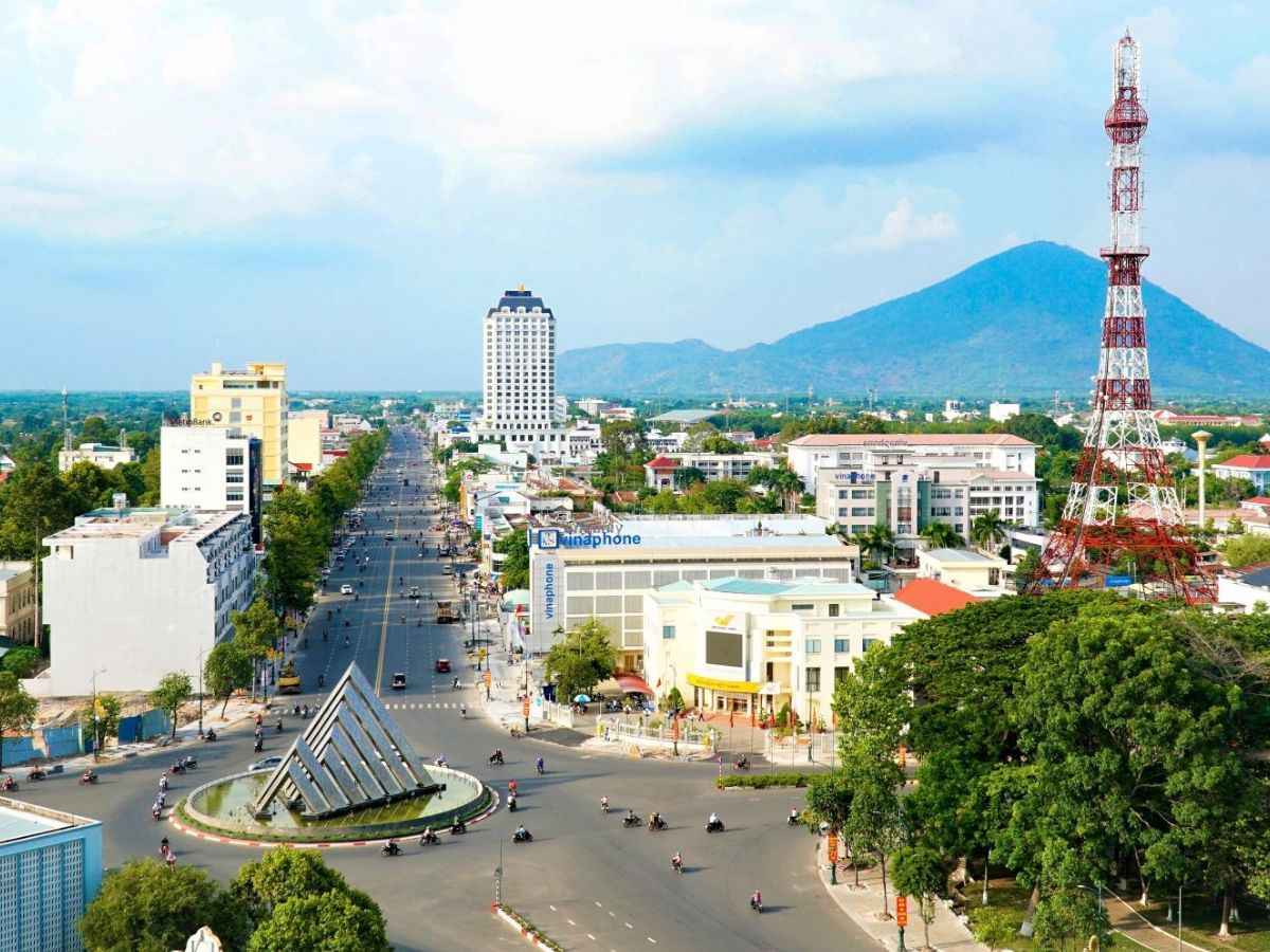 Tây Ninh là điểm đến du lịch nổi tiếng và là nơi kết nối các điểm đến tại Đông Nam Bộ