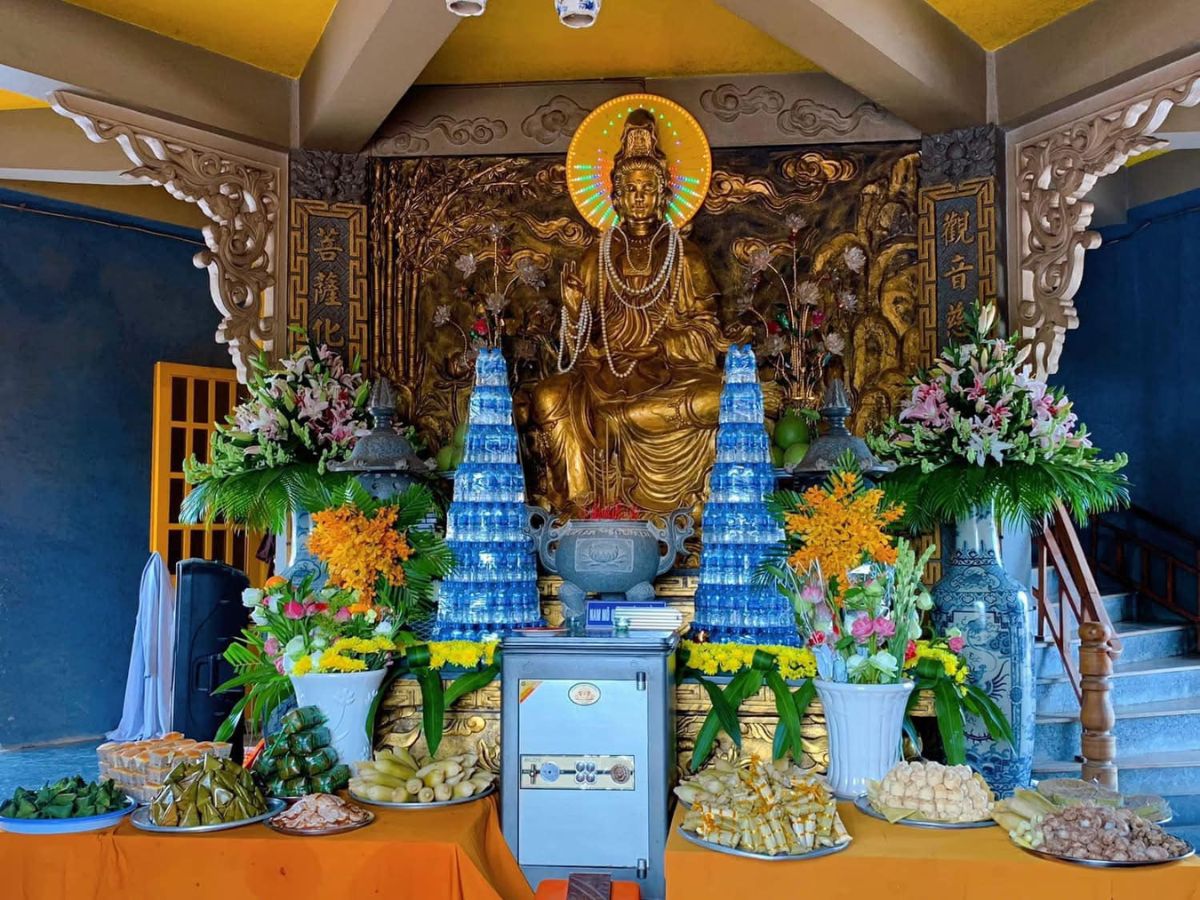 Chùa Thiền Lâm Gò Kén tổ chức lễ khánh đản Đức Bồ Tát Quan Thế Âm