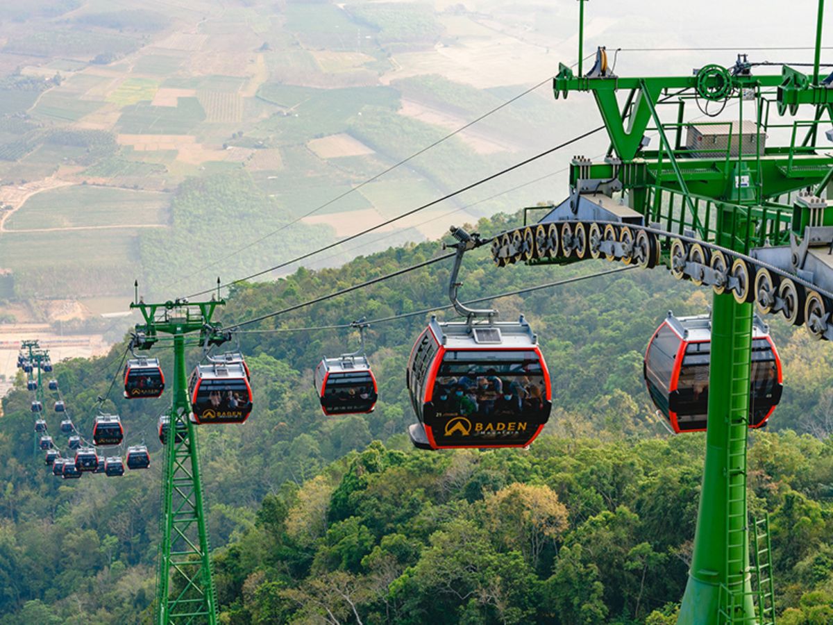Hệ thống cáp treo hiện đại của Sun World Ba Den