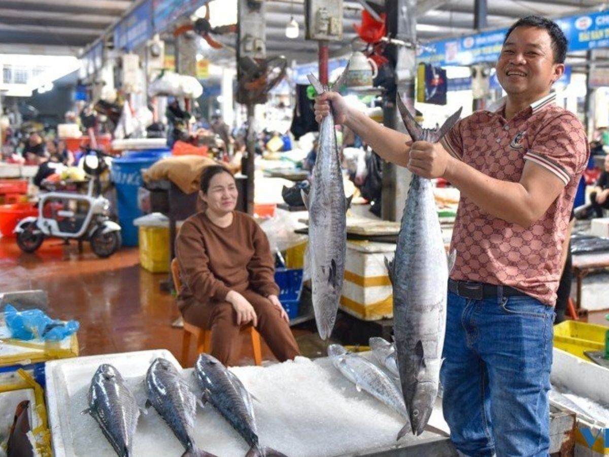 vi-tri-va-cach-den-cho-cot-do-sam-son