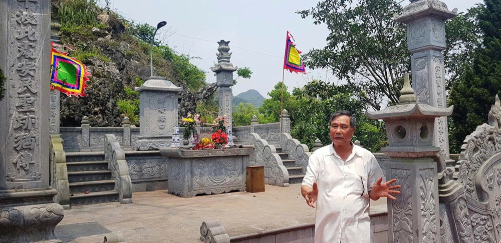 Đền thờ vị đạo sĩ Áp Lãng linh thiêng.