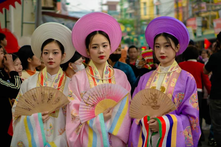 Lễ hội rước kiệu Vua Bà Phủ Tía - di sản tâm linh độc đáo xứ Thanh.