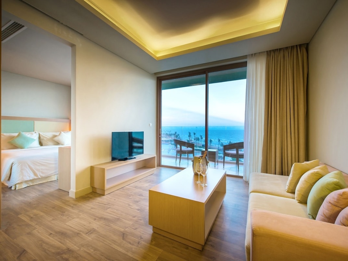 Lưu trú tại khách sạn Sầm Sơn dịp Tết mang đến cho du khách trải nghiệm thư giãn, nhẹ nhàng.