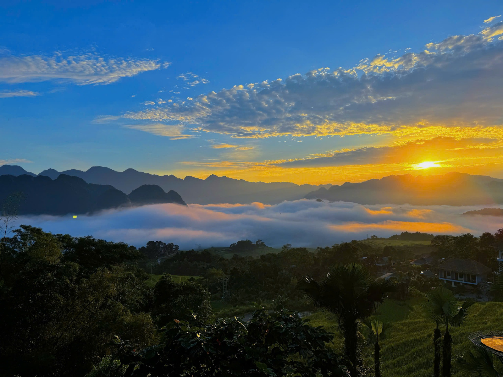 Kinh nghiệm săn mây Pù Luông.