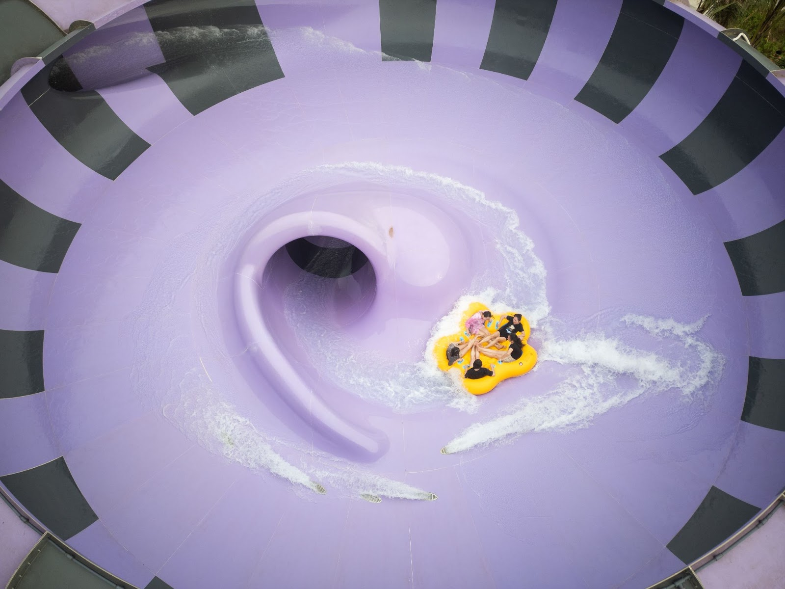 Không gian công viên nước hiện đại tại Sun World Sam Son.