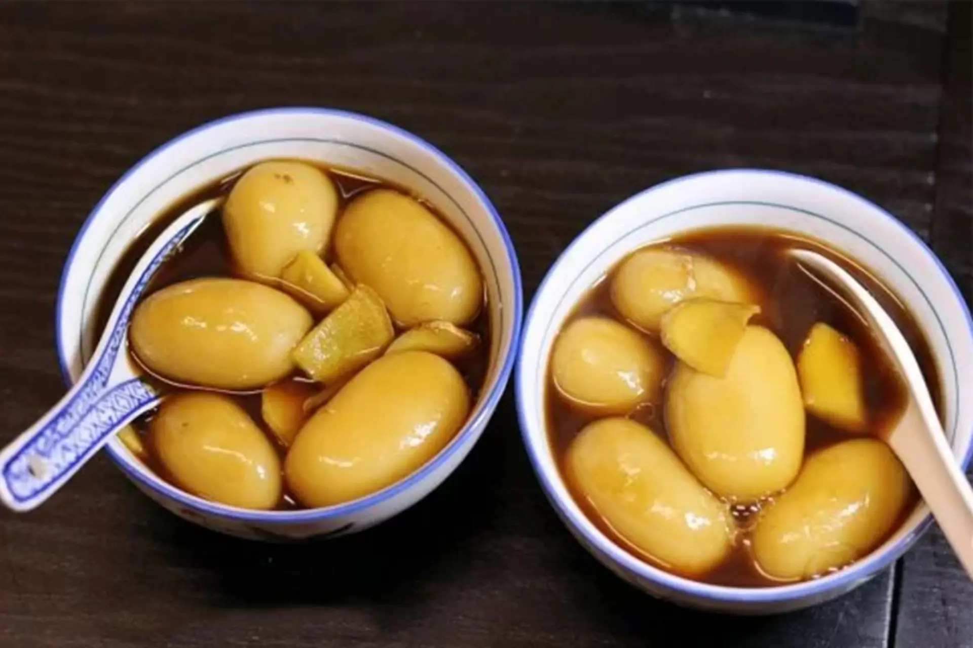 Bánh nhè Thanh Hóa là một trong những món đặc sản dân dã lâu đời của vùng đất xứ Thanh.