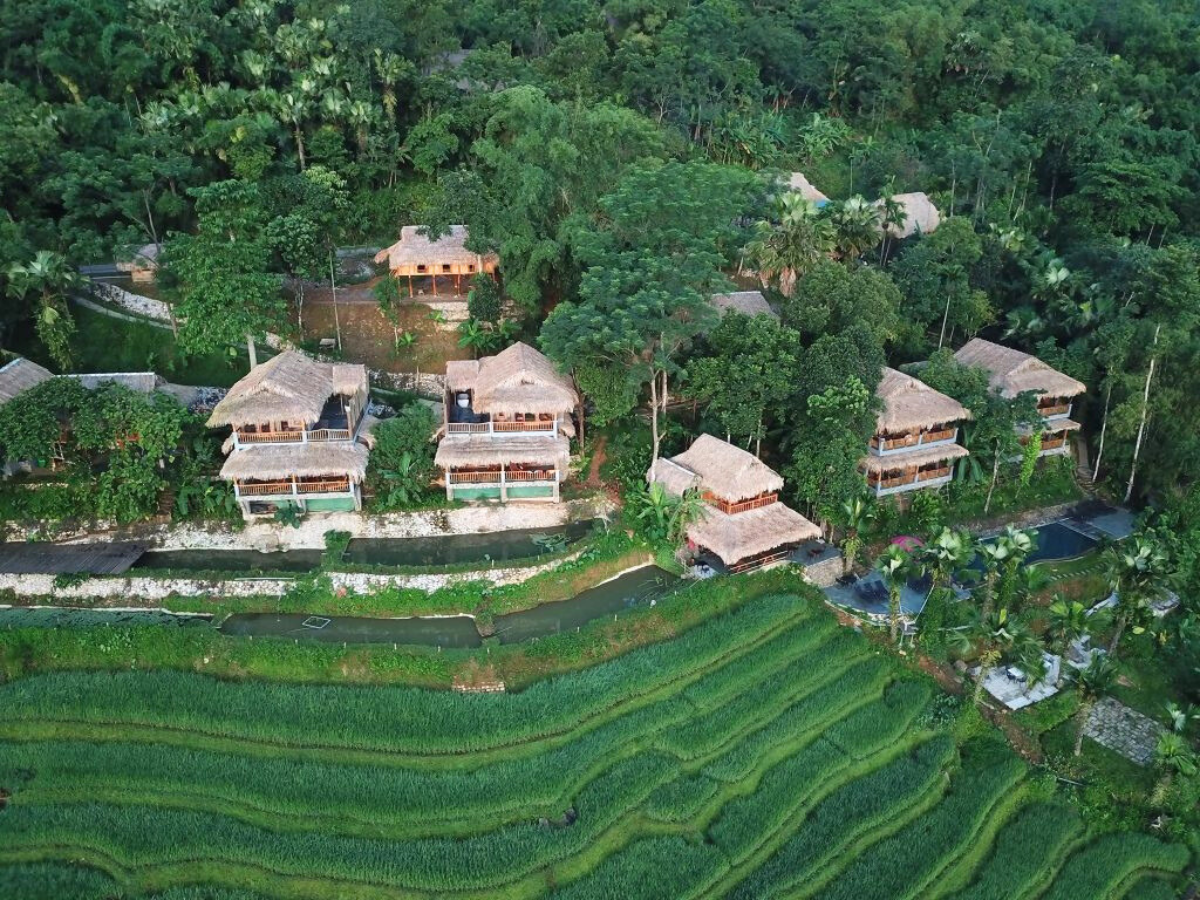 Homestay tại bản Hiêu mang lại trải nghiệm gần gũi với đời sống của người Thái