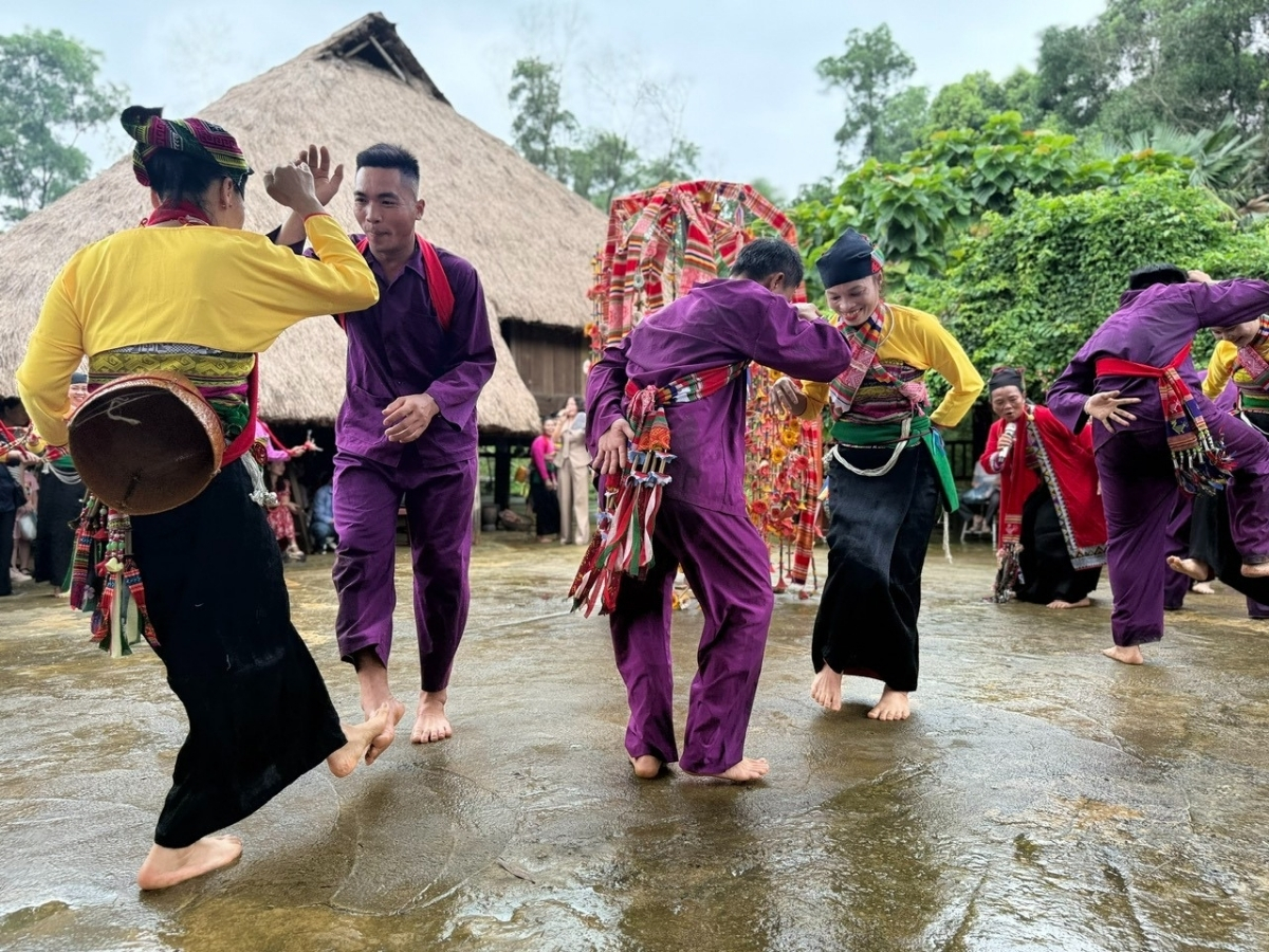 Dân tộc Mường sinh sống nhiều tại Ngọc Lặc.