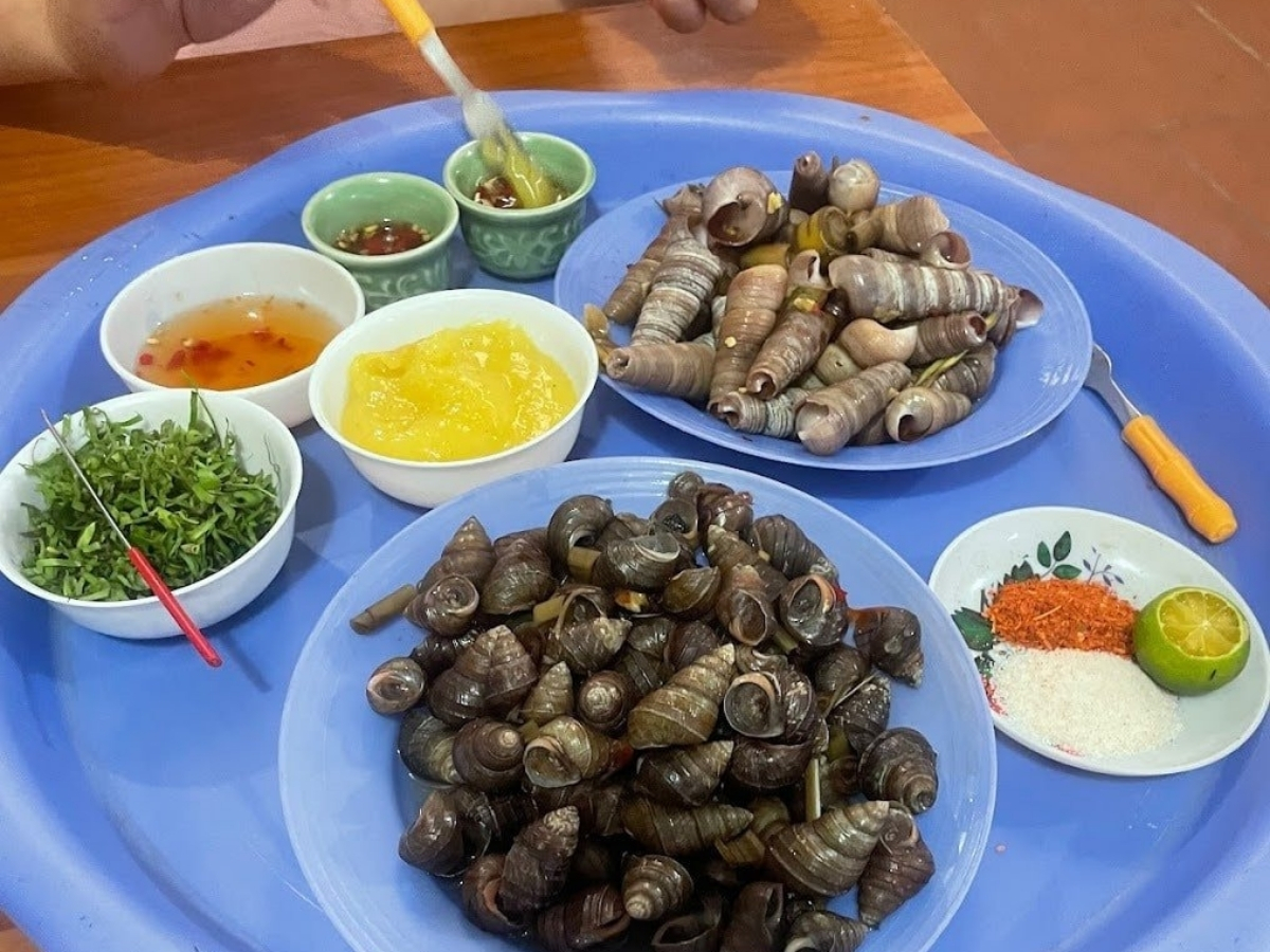 Phố Bến Ngự được mệnh danh là “thiên đường ốc” tại xứ Thanh.