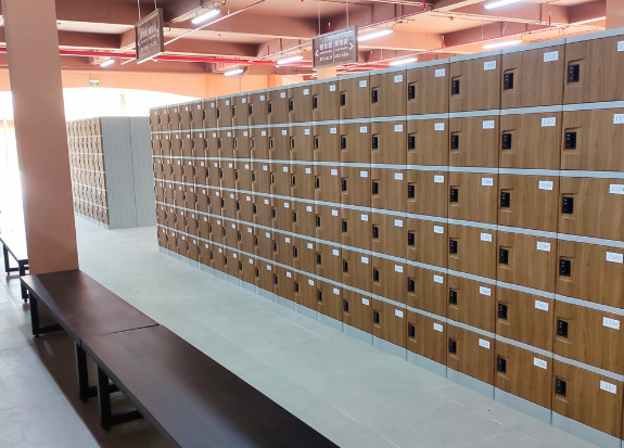 Hệ thống locker thông minh giúp du khách yên tâm vui chơi tại Sun World Sam Son.