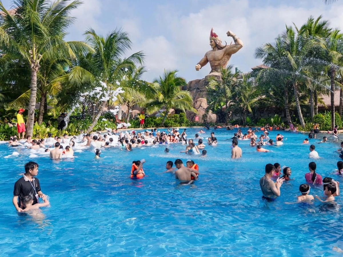 Sun World Sam Son mang đến những trải nghiệm vui chơi hấp dẫn vào cả ngày thường và cuối tuần.