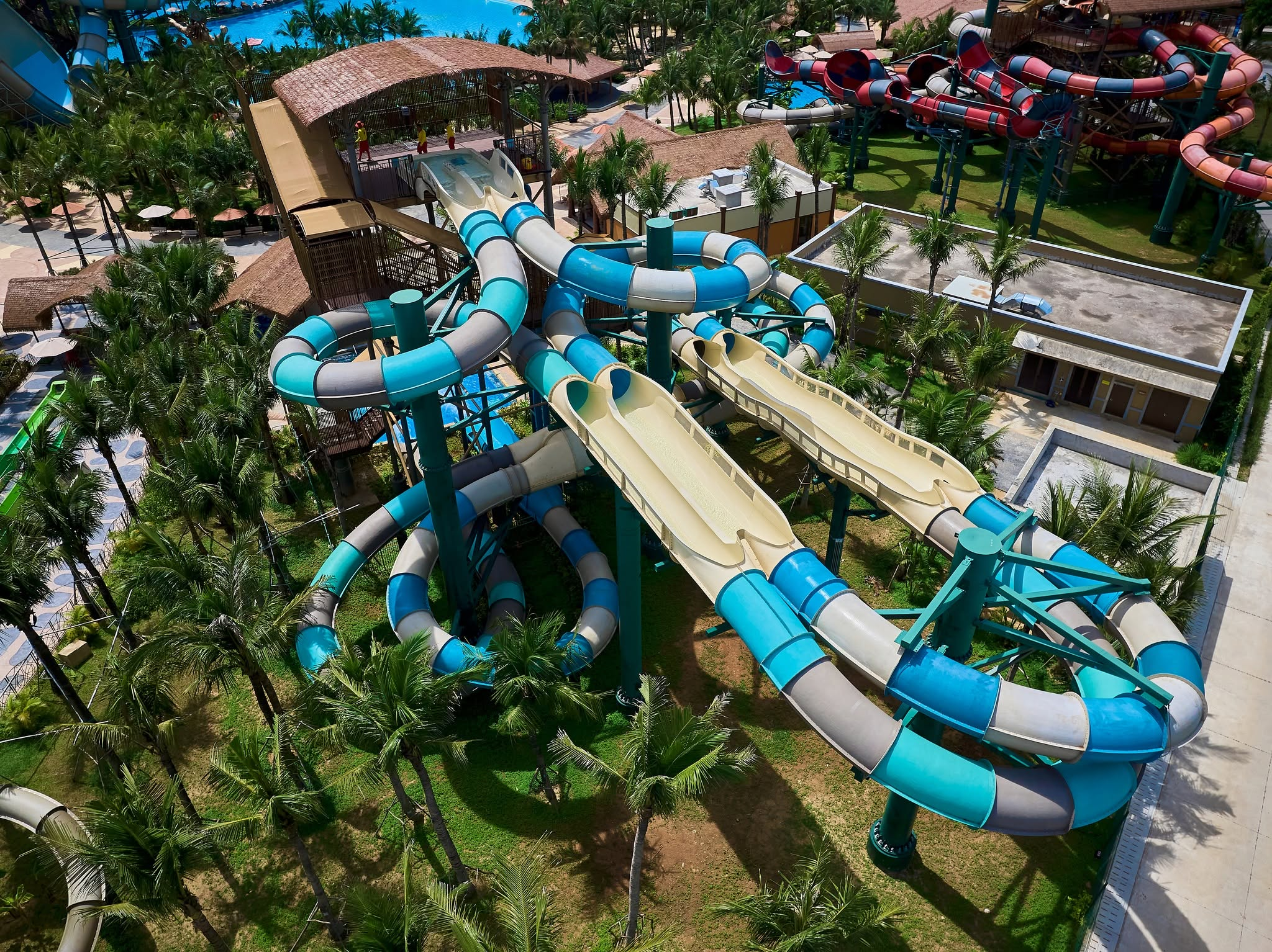 Sun World Sam Son là một trong những điểm nhấn nổi bật của du lịch Sầm Sơn, mang đến không gian vui chơi, giải trí hiện đại cho du khách.