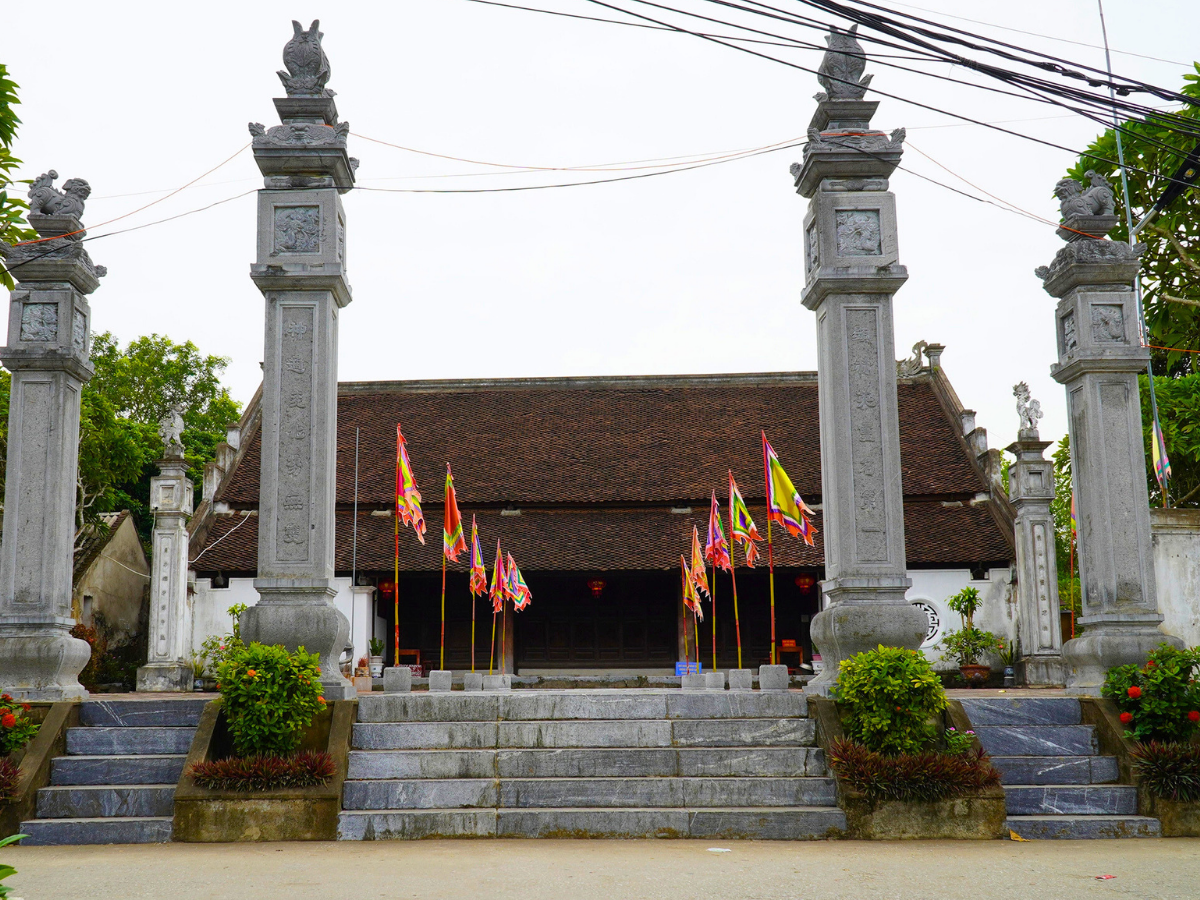 Đền Bà Triệu - Sầm Sơn.