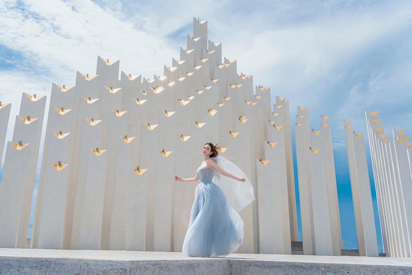 Quảng trường Tam Thắng chính là studio chụp ảnh ngoài trời có 1-0-2 của Vũng Tàu