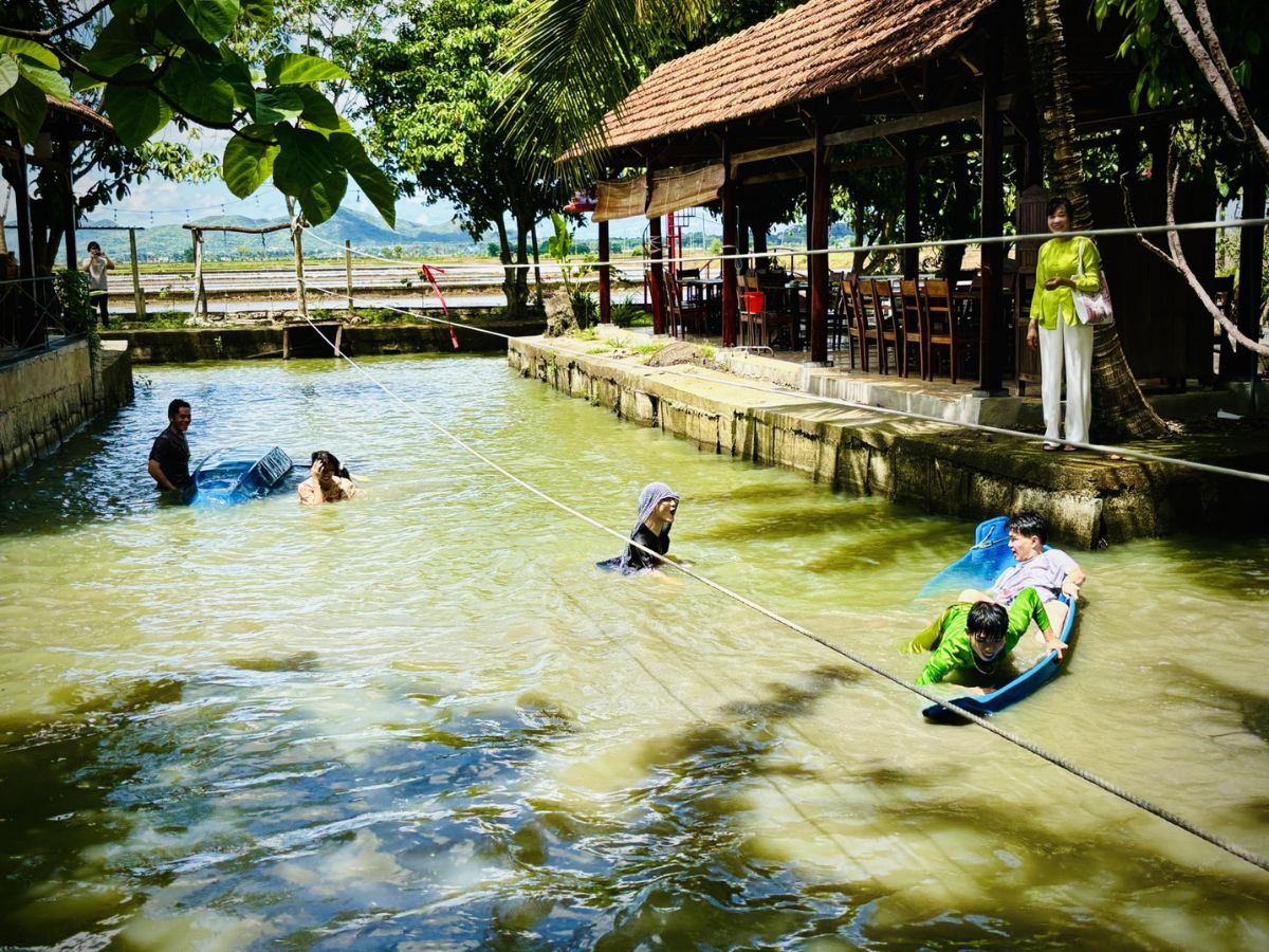 Mùa khô là thời điểm đẹp để đến Tứ Phương Thất Đảo