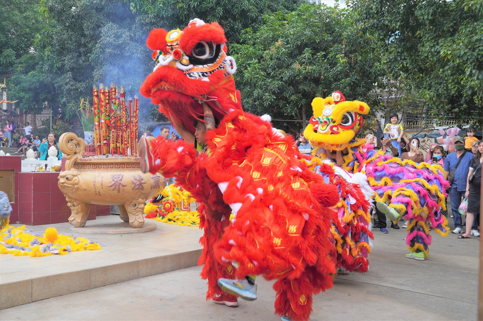 Không khí sôi động tại Lễ hội Miếu Bà Ngũ HànhKhông khí sôi động tại Lễ hội Miếu Bà Ngũ Hành