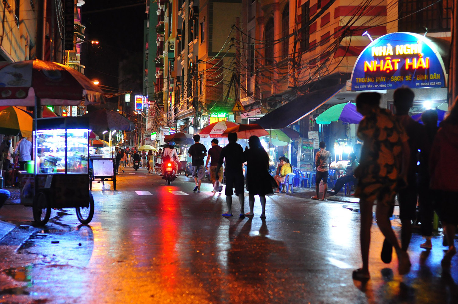 Phố đi bộ Vũng Tàu nhộn nhịp về đêm (Nguồn: Sưu tầm)