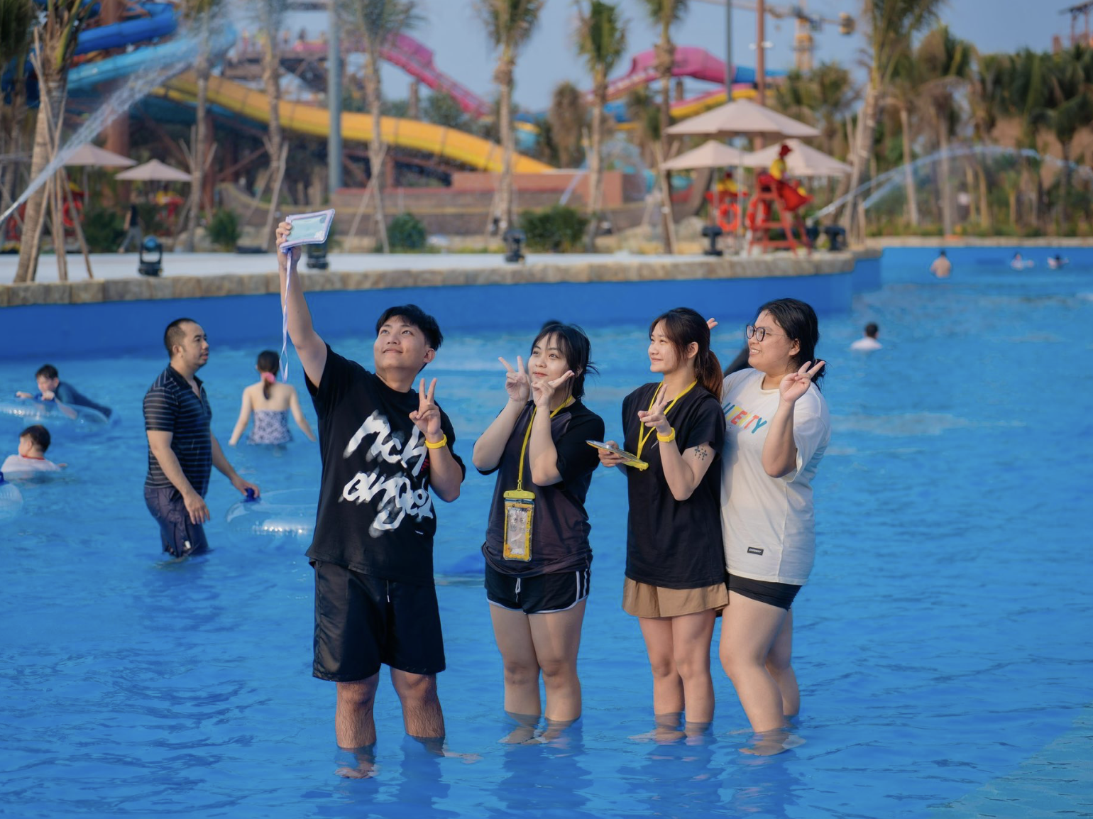 Du khách tận hưởng trọn vẹn từng khoảnh khắc tại Sun World Vung Tau.