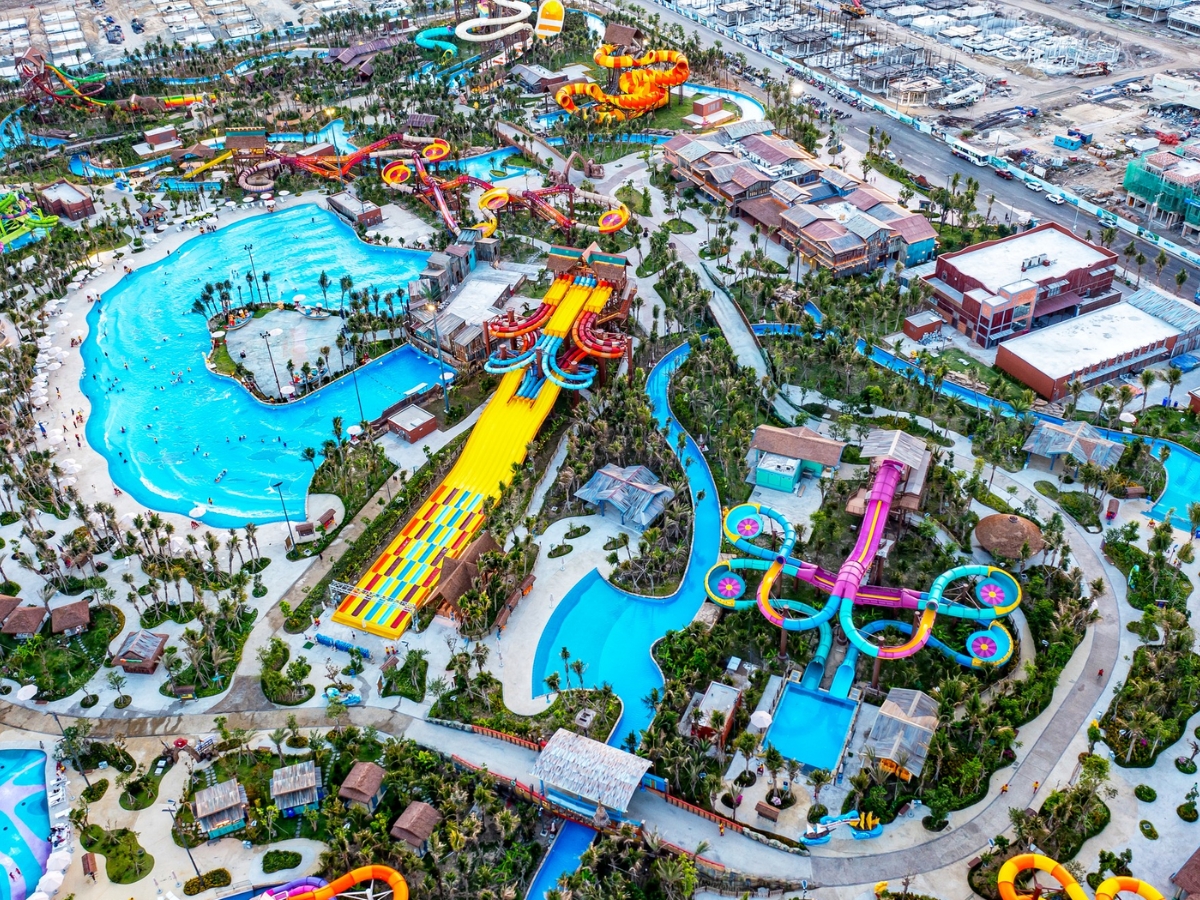 Sun World Sam Son là tổ hợp vui chơi giải trí với nhiều góc check-in và hoạt động thú vị.