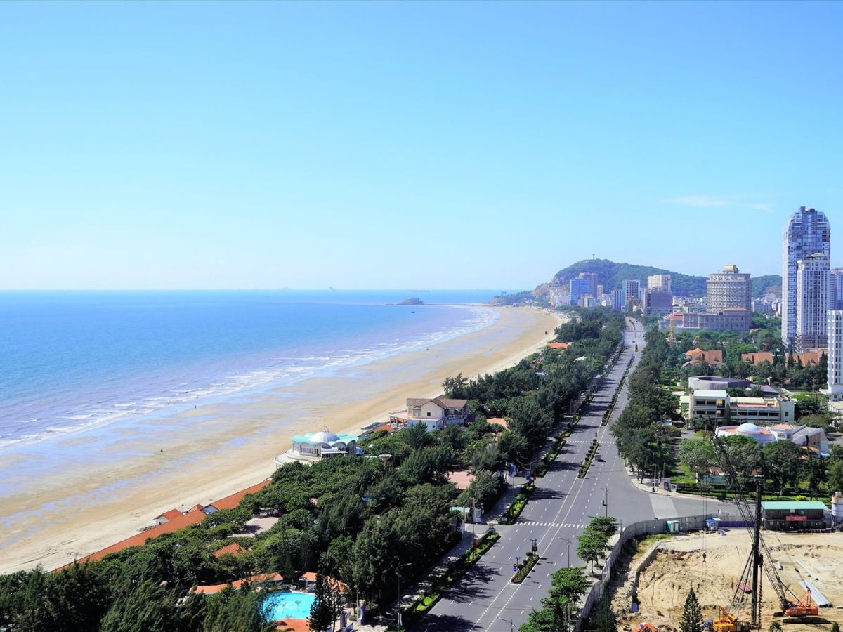 Đường đến Sun World Vung Tau khá thuận tiện nhờ tọa lạc ngay trên trục giao thông huyết mạch của thành phố và kết nối dễ dàng với các tỉnh lân cận.