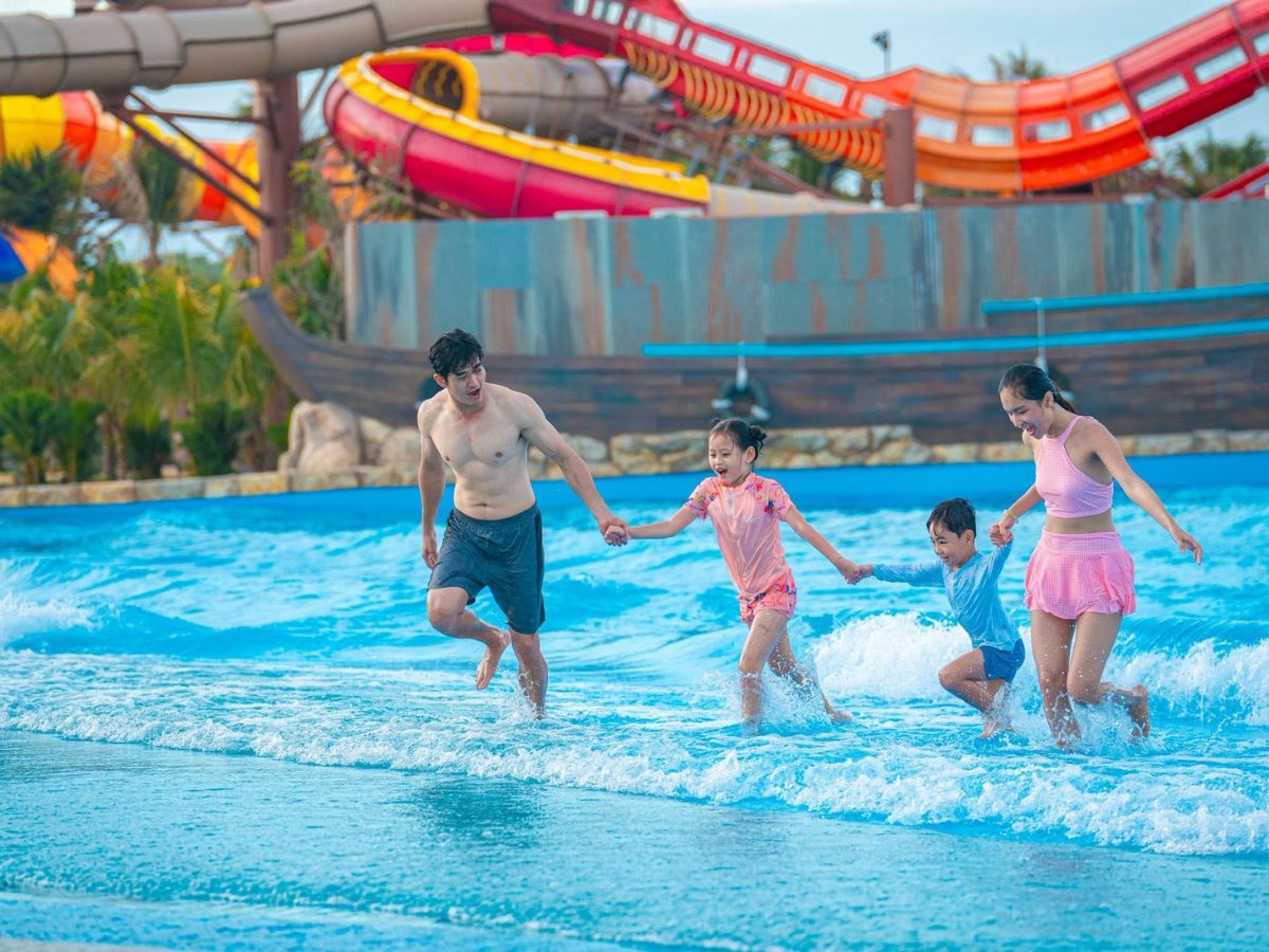 Công viên nước Sun World Vung Tau áp dụng khung giờ hoạt động linh hoạt tùy theo các ngày trong tuần và sự kiện đặc biệt.