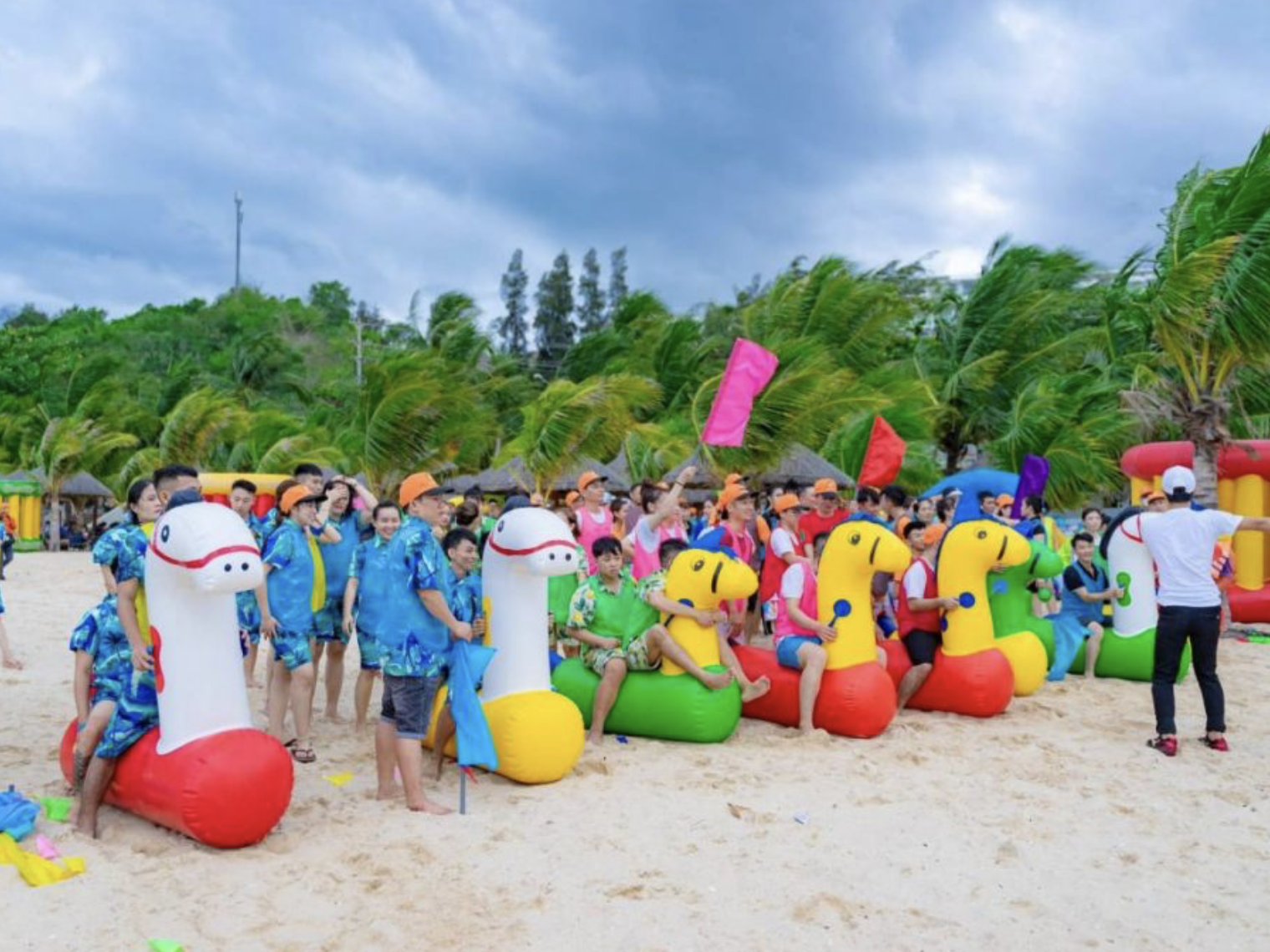 Bãi biển Hồ Tràm với không gian thiên nhiên rộng rãi cho hoạt động team building
